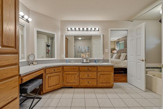 2800 Wildrose, Paragould, AR 72450