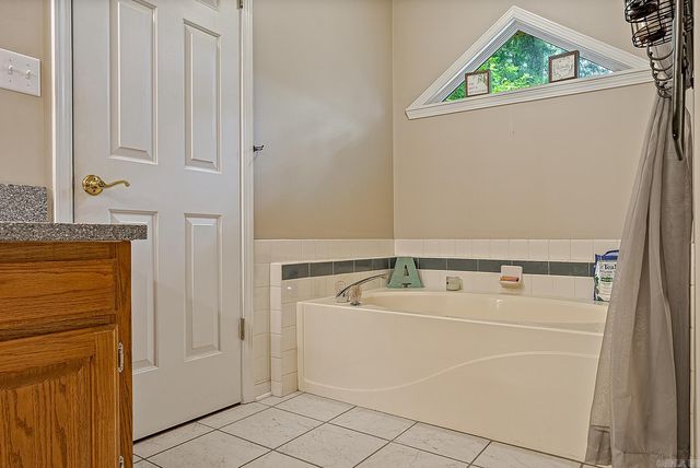 2800 Wildrose, Paragould, AR 72450