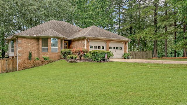 2800 Wildrose, Paragould, AR 72450