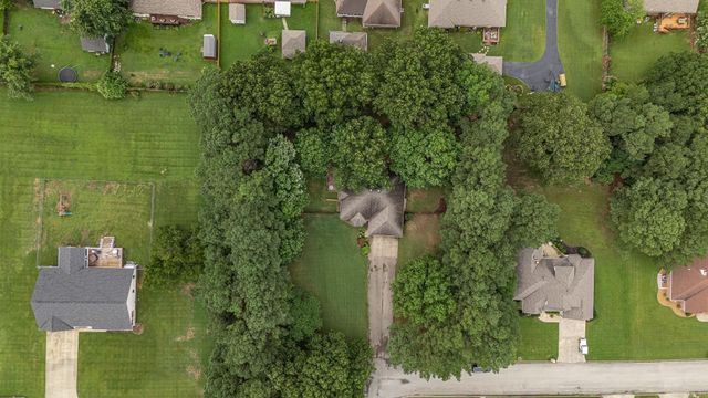 2800 Wildrose, Paragould, AR 72450