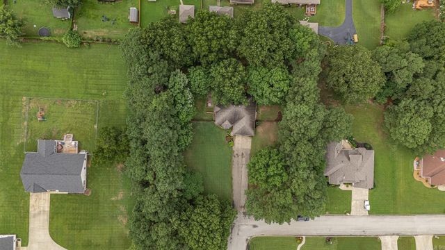 2800 Wildrose, Paragould, AR 72450