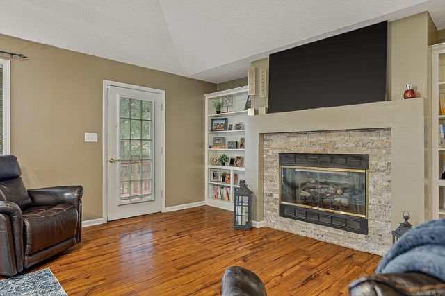 2800 Wildrose, Paragould, AR 72450