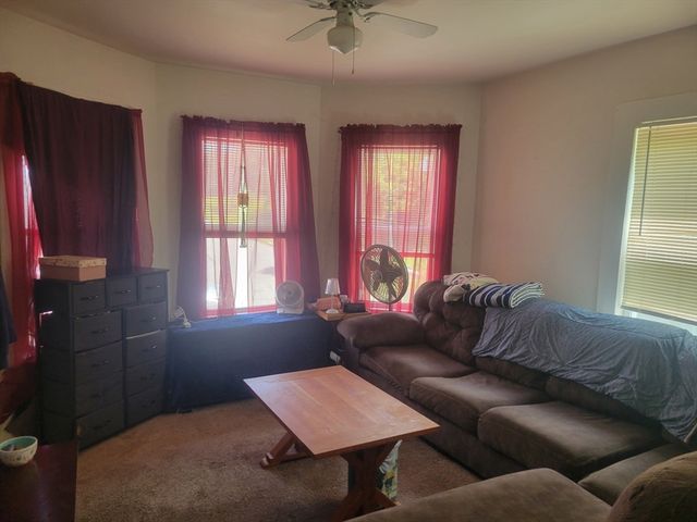 18 Beach Street, Fairhaven, MA 02719