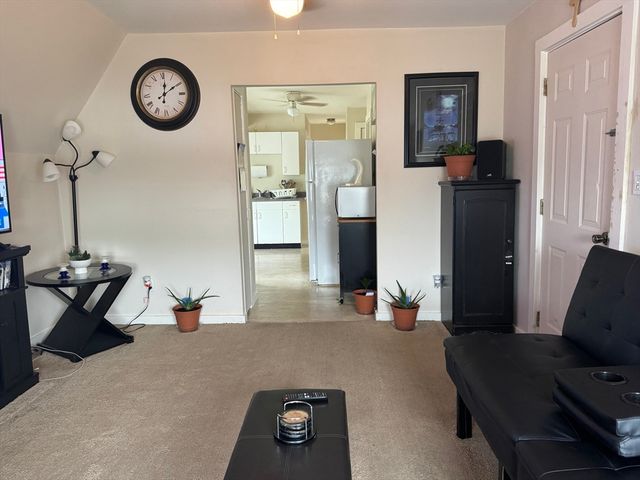 18 Beach Street, Fairhaven, MA 02719