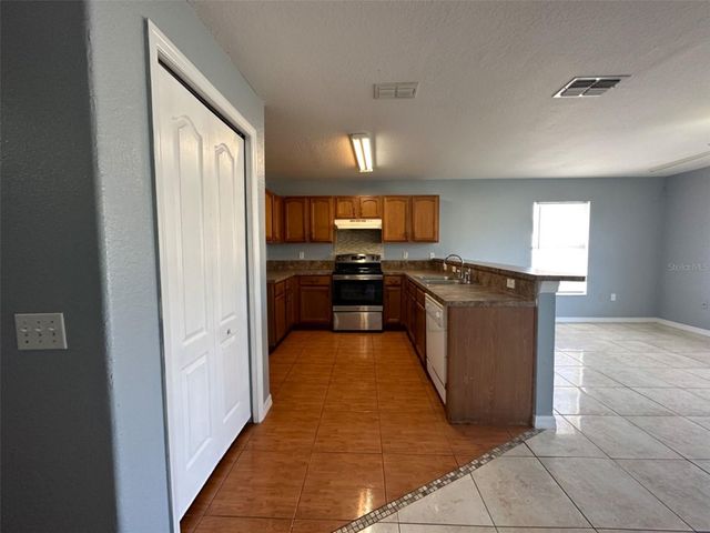 662 YAK COURT, Poinciana, FL 34759