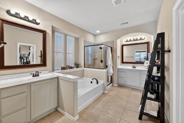 2760 Explorador, Grand Prairie, TX 75054