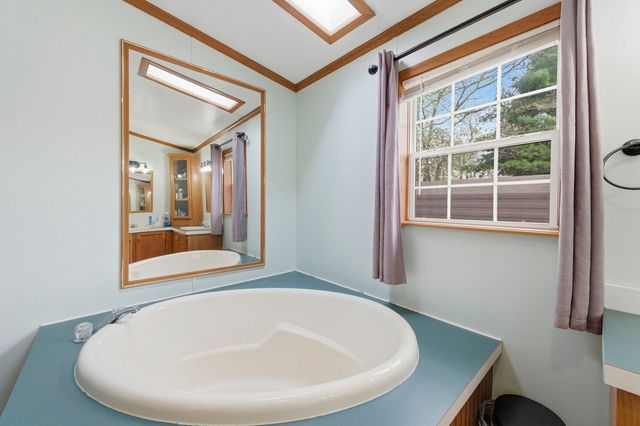 101 Joseph LANE, Mcdonald, PA 15057