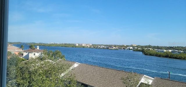1255 E PEPPERTREE DRIVE 506, Sarasota, FL 34242