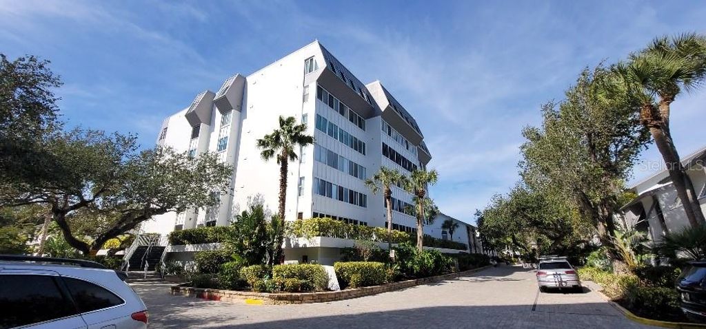 1255 E PEPPERTREE DRIVE 506, Sarasota, FL 34242