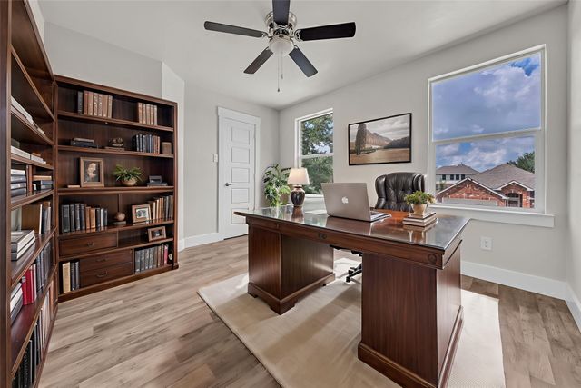 513 Creekbend Street, Crowley, TX 76036