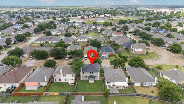 513 Creekbend Street, Crowley, TX 76036