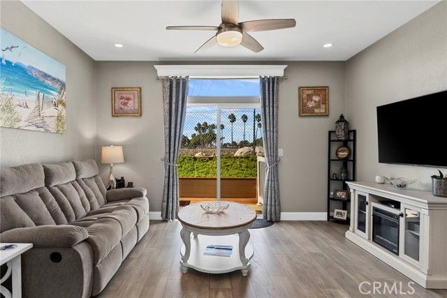 48 Riversea Road, Seal Beach, CA 90740