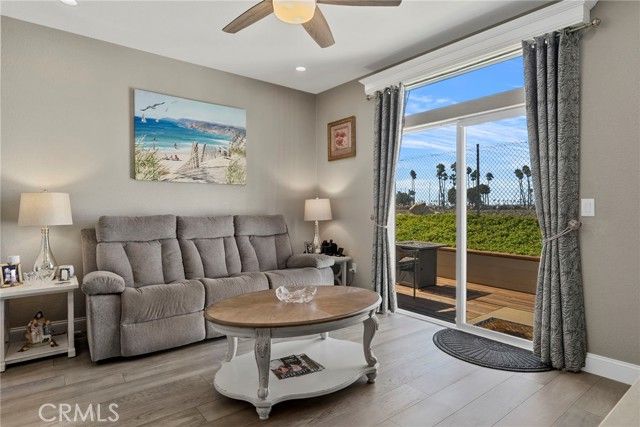 48 Riversea Road, Seal Beach, CA 90740