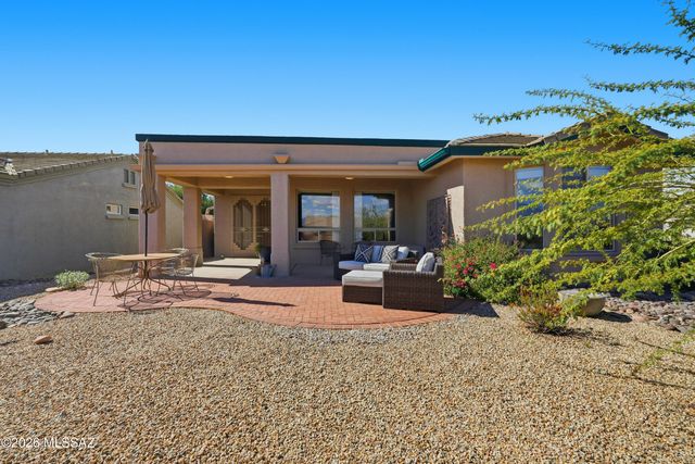 306 N Cape Royal Drive, Green Valley, AZ 85614