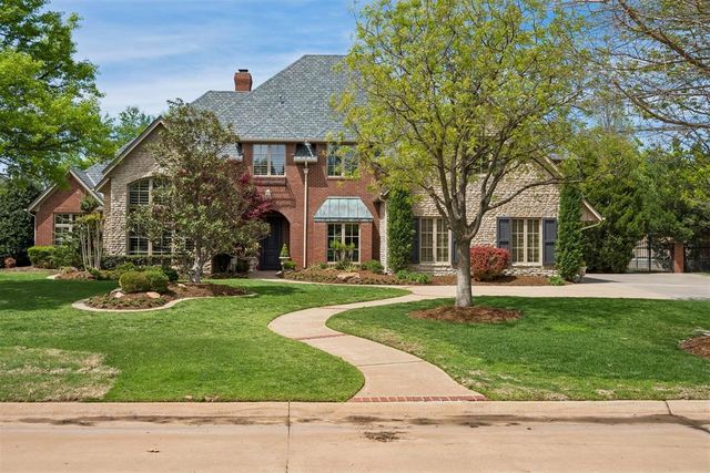 18709 Saddle River Drive, Edmond, OK 73012