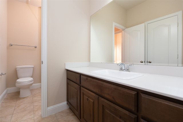 5201 Dallas Red Court, Mckinney, TX 75070