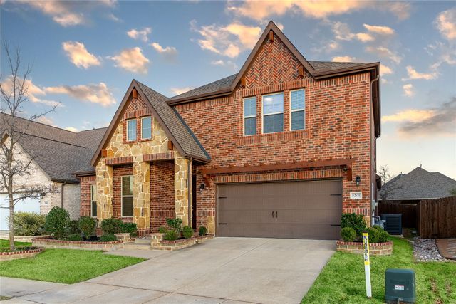 5201 Dallas Red Court, Mckinney, TX 75070
