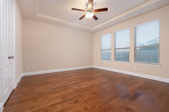 5201 Dallas Red Court, Mckinney, TX 75070