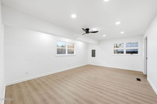 4030 Reservoir Road, Kingsport, TN 37660