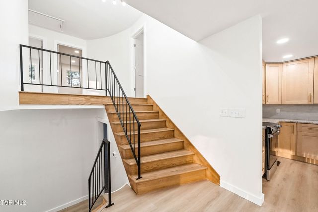 4030 Reservoir Road, Kingsport, TN 37660