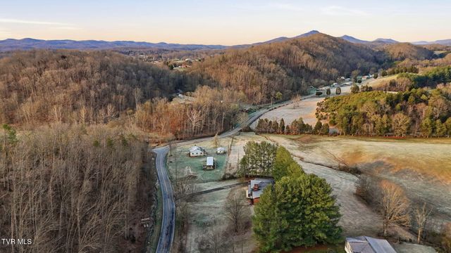 4030 Reservoir Road, Kingsport, TN 37660