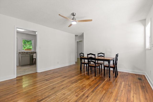 5 E Wotring Street, Rossville, GA 30741