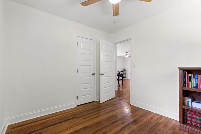 5 E Wotring Street, Rossville, GA 30741
