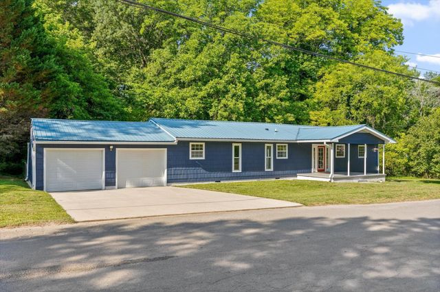 5 E Wotring Street, Rossville, GA 30741