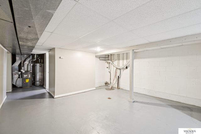 5433 pioneers Street, Lincoln, NE 68506