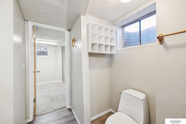 5433 pioneers Street, Lincoln, NE 68506