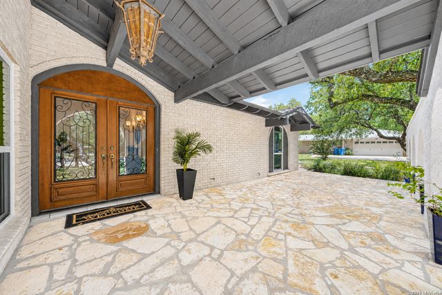 109 HONEY BEE LN, Shavano Park, TX 78231