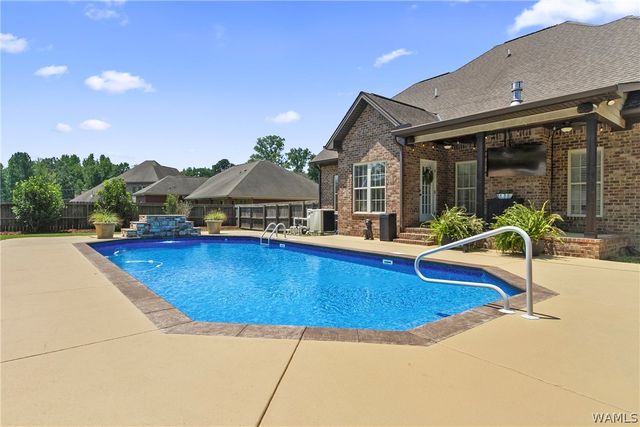 13763 Brandon James Ave, Northport, AL 35475