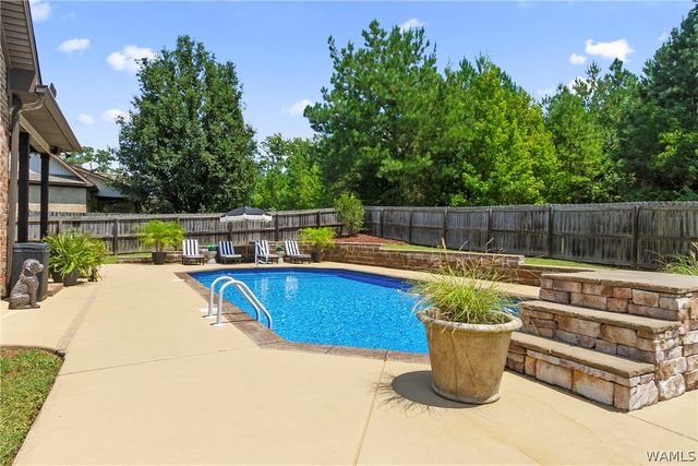 13763 Brandon James Ave, Northport, AL 35475