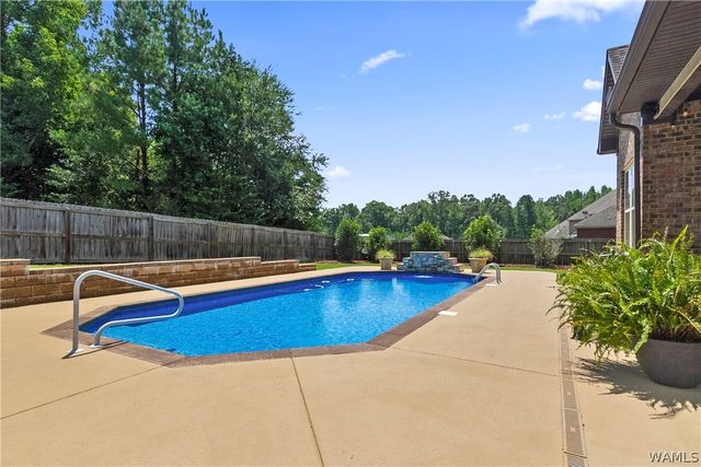 13763 Brandon James Ave, Northport, AL 35475