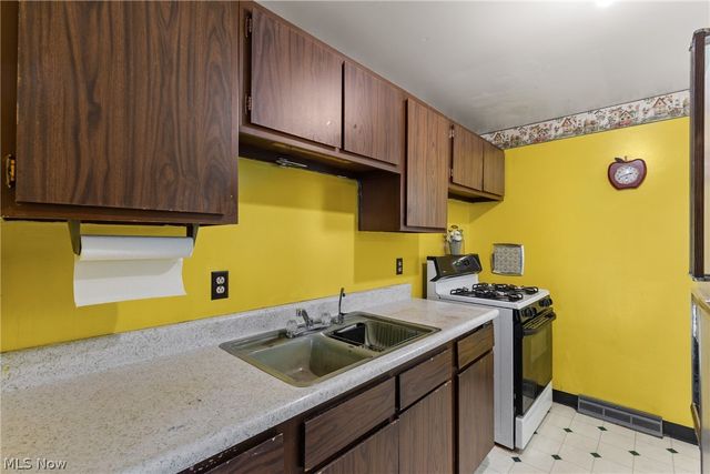 263 Walker Manor Circle, Colliers, WV 26062