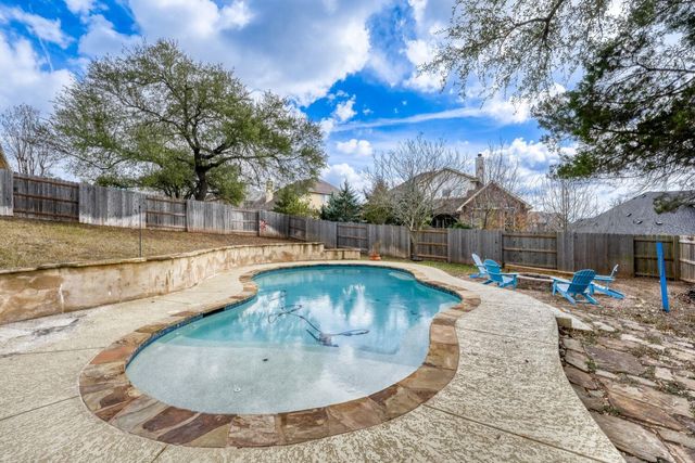 420 Manchester LN, Austin, TX 78737