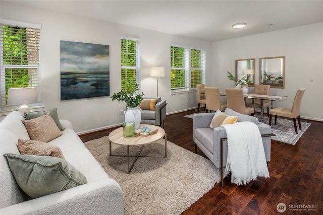 17019 NE 118th Way, Redmond, WA 98052