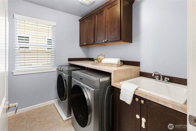 17019 NE 118th Way, Redmond, WA 98052