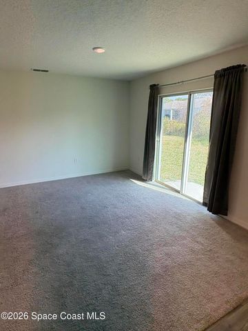 212 Alminar Avenue SE, Palm Bay, FL 32909