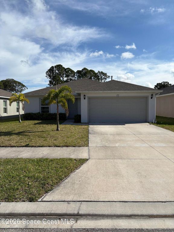 212 Alminar Avenue SE, Palm Bay, FL 32909