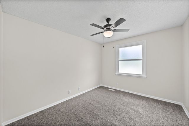 500 Britton Springs Rd, Clarksville, TN 37042