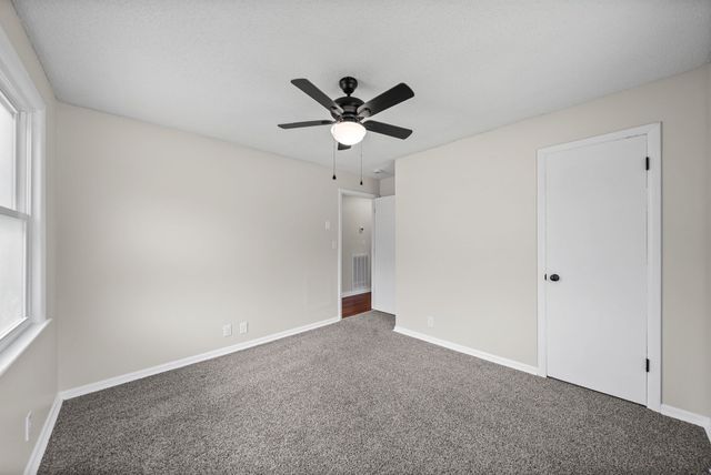 500 Britton Springs Rd, Clarksville, TN 37042