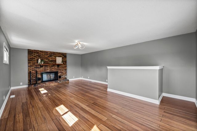 500 Britton Springs Rd, Clarksville, TN 37042