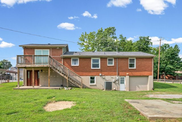 500 Britton Springs Rd, Clarksville, TN 37042