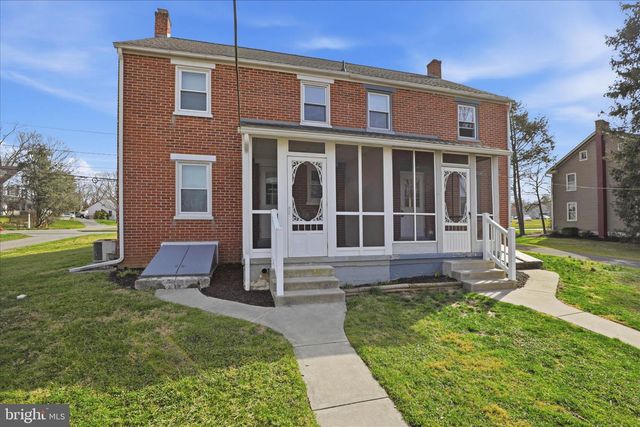 1630 LAMPETER RD, Lancaster, PA 17602