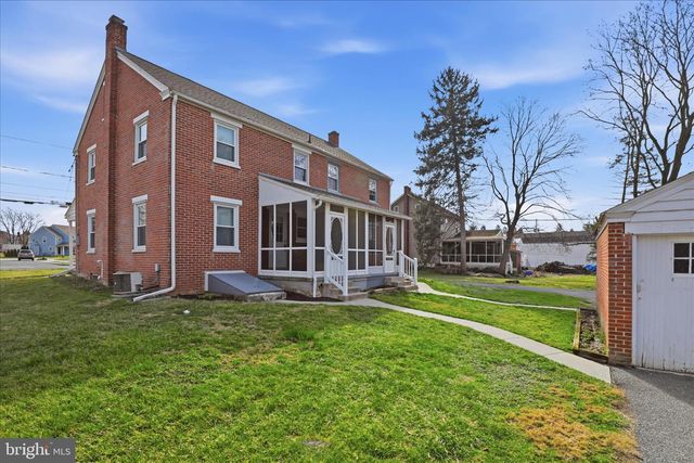 1630 LAMPETER RD, Lancaster, PA 17602