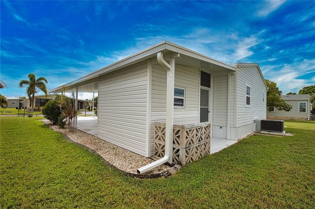 632 LA JOLLA CIRCLE, North Port, FL 34287