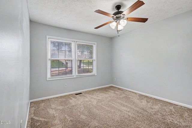 7123 Evanston Street, Fayetteville, NC 28314