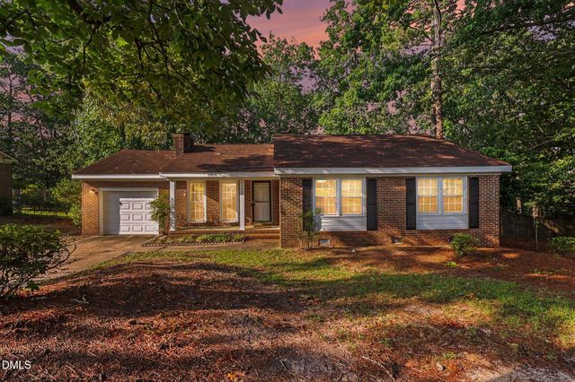 7123 Evanston Street, Fayetteville, NC 28314
