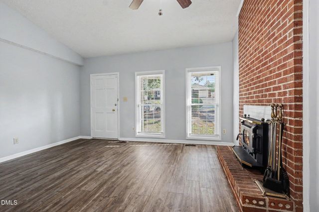 7123 Evanston Street, Fayetteville, NC 28314